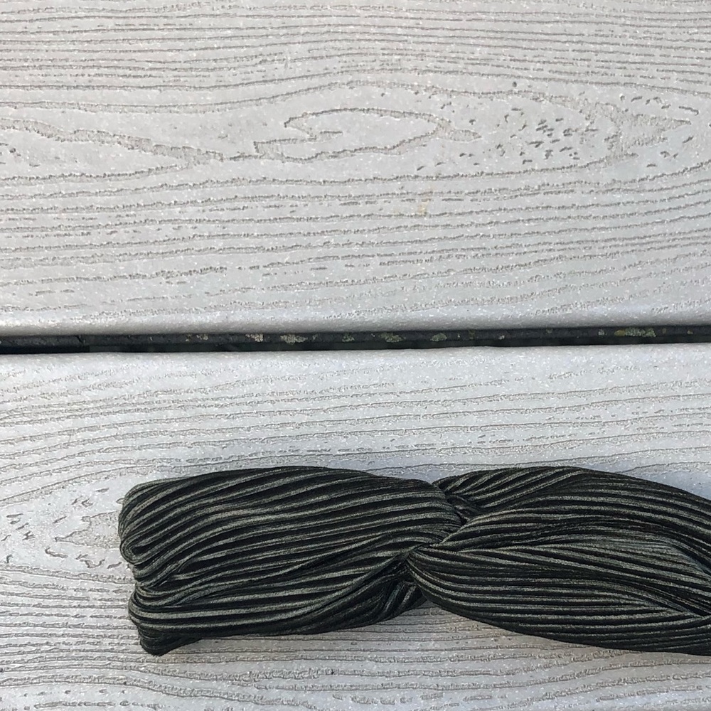 Velvet green knot headband